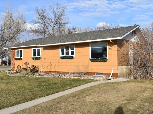 19 N Wisconsin St, Conrad, MT 59425