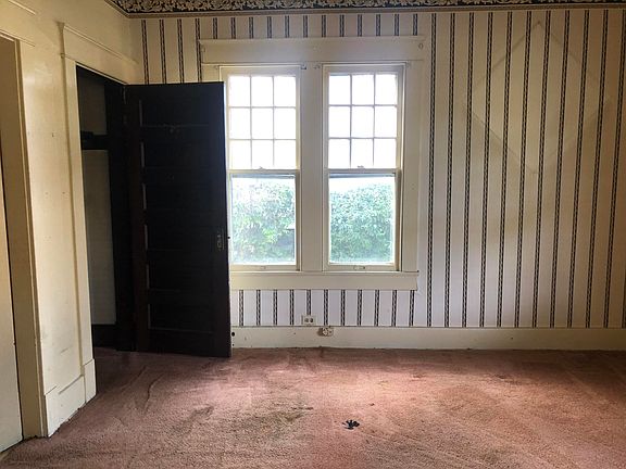 3rd image of 523 Ben Hur Ave