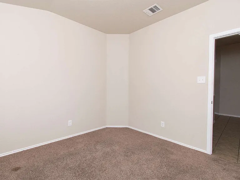 5409 Rimes Ct — Photo 22