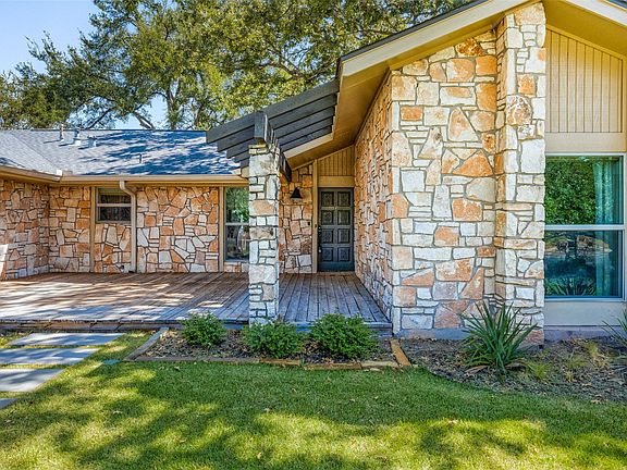 2nd image of 4602 Trail Crest Cir