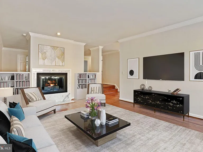 1454 McLean Mews Ct — Photo 5