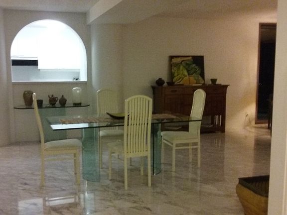 2nd image of 415 South St #Makai1201