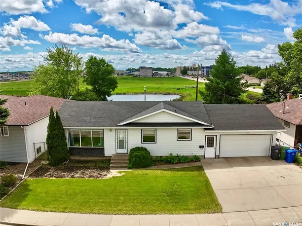 136 Darlington STREET E, Yorkton, SK S3N 0E1