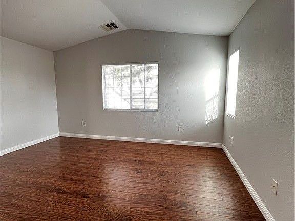 4th image of 924 Appleblossom Time Ave #0