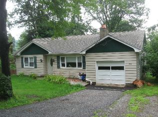 30 Mountainside Ave, Stockholm, NJ 07460