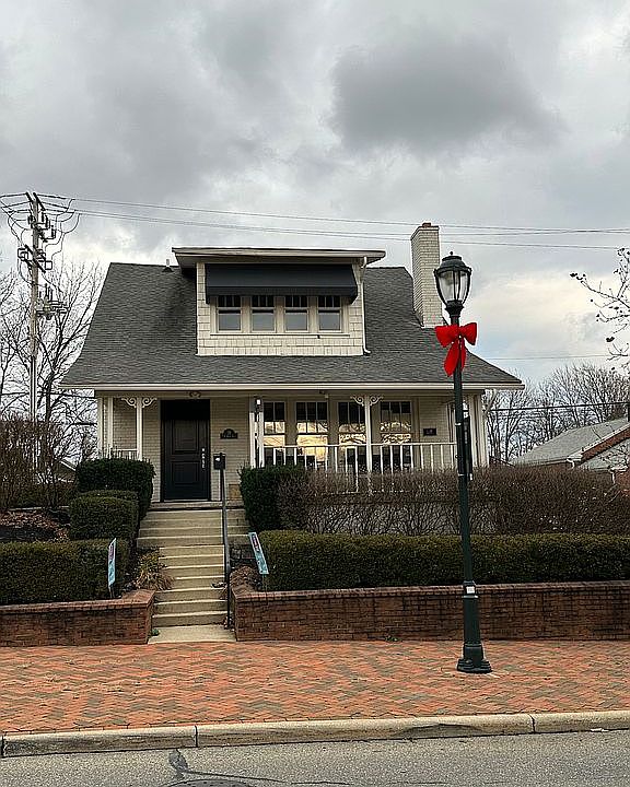 1st image of 28 N High St