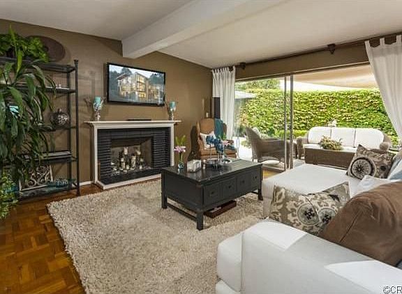 4th image of 1543 Santanella Ter