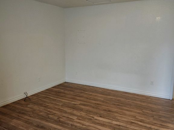 5th image of 5228 Adobe Rd APT S