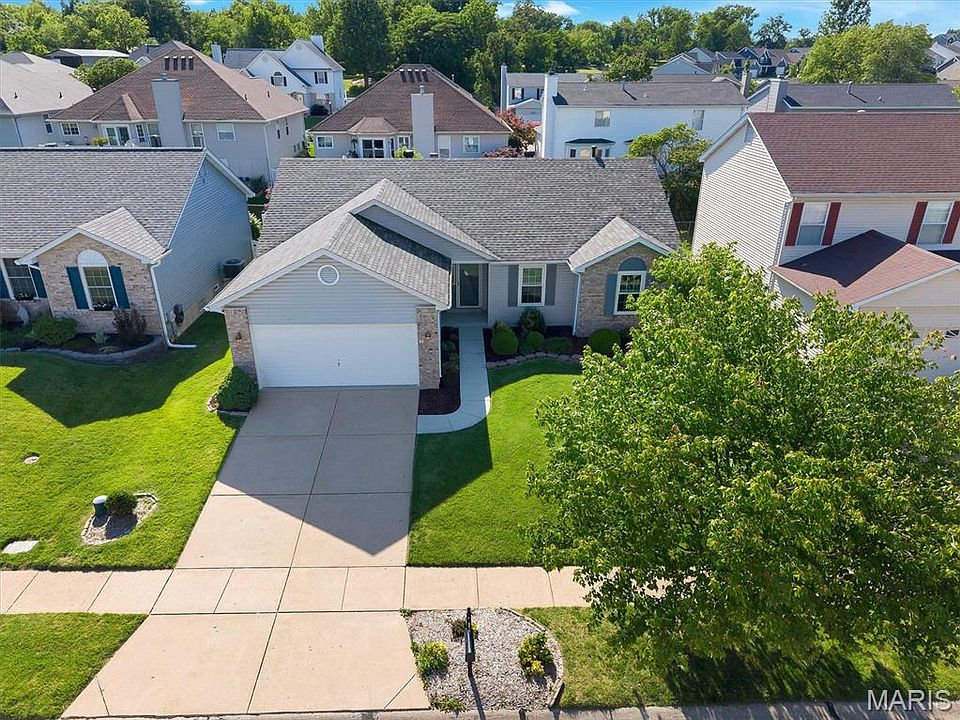 1st image of 8321 Weber Terrace Dr
