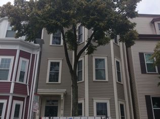703 E 4th St, South Boston, MA 02127