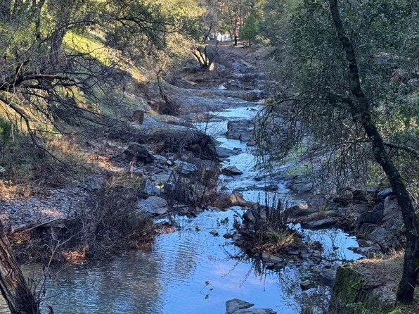 (undisclosed Address), Groveland, CA 95321