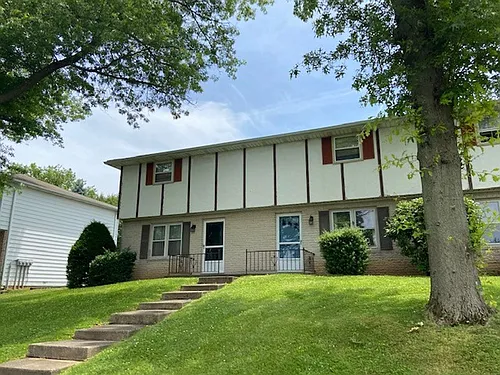 146 Oak Manor Dr Photo 1