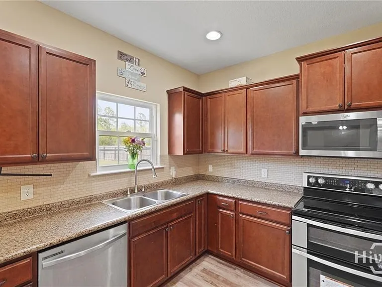 966 Mustang Ln NE — Photo 11