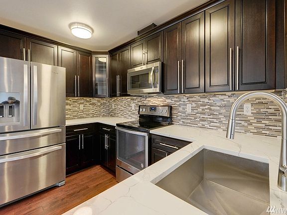 5th image of 12125 135th St E