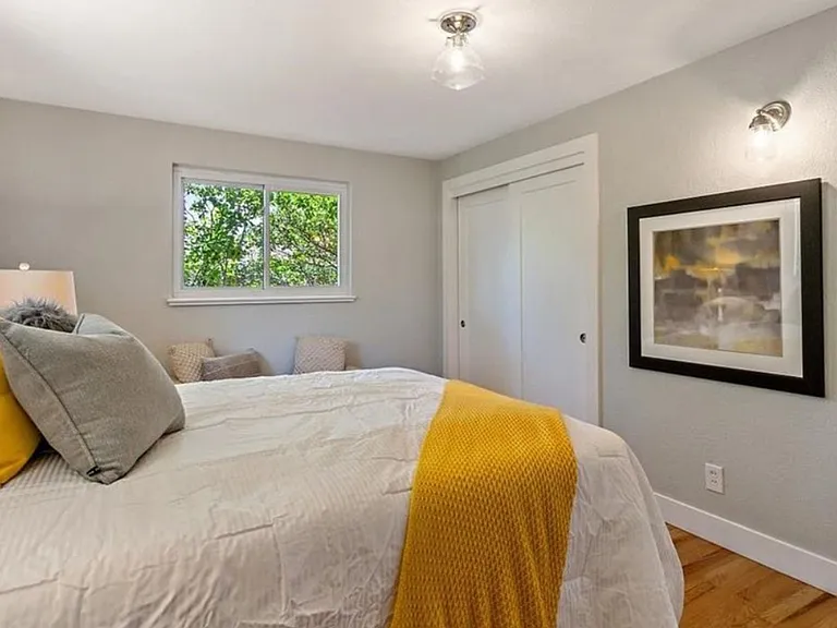 6150 Dudley St — Photo 12