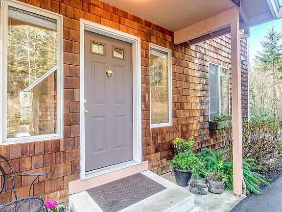 4th image of 16506 NE 236th Ct