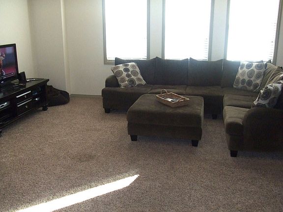 5th image of 35592 Winkler St