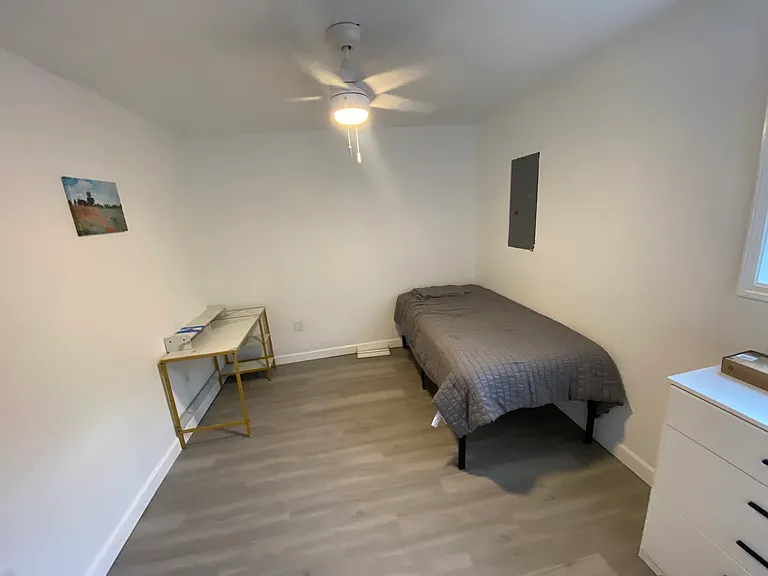 850 Reynolds Ln #3 — Photo 10