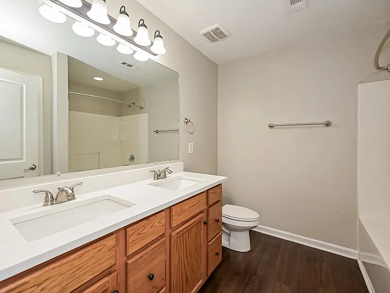 4004 Alicia Ln — Photo 12
