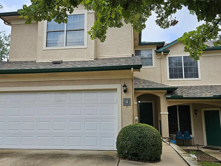 2100 Pipers Field Dr #4 — Photo 1