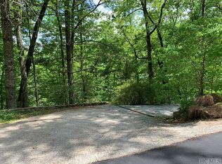 5 Strawberry Hill Rd, Cullowhee, NC 28723