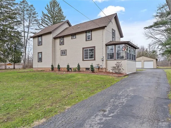 7173 Collamer Rd, East Syracuse, NY 13057