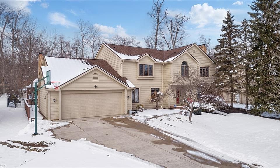 1st image of 36825 Pepper Dr