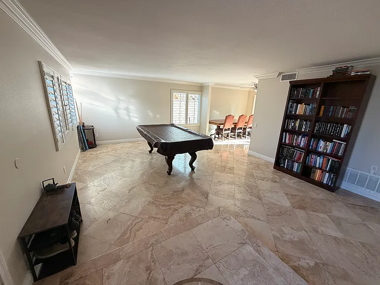 6882 Vista Del Sol Dr — Photo 4