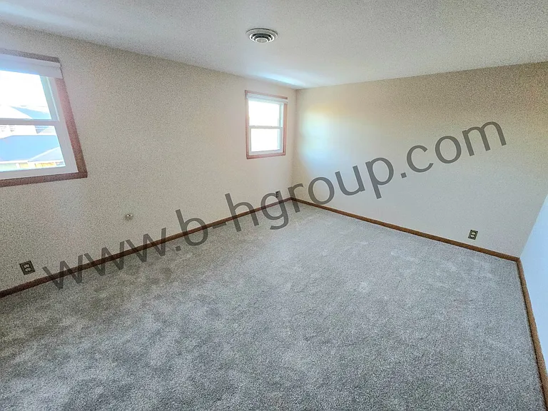 5103 24th Ave — Photo 5
