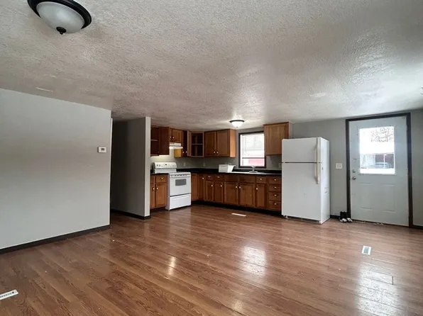 27650 20th Avenue, 27650 20th Ave #27547, Cadott, WI 54727