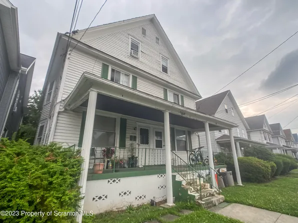 2036-2038 Rigg St, Dunmore, PA 18512