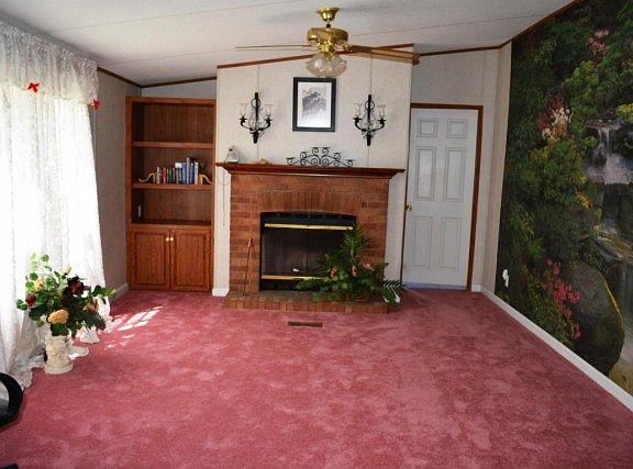 3rd image of 10321 Arnat Dr
