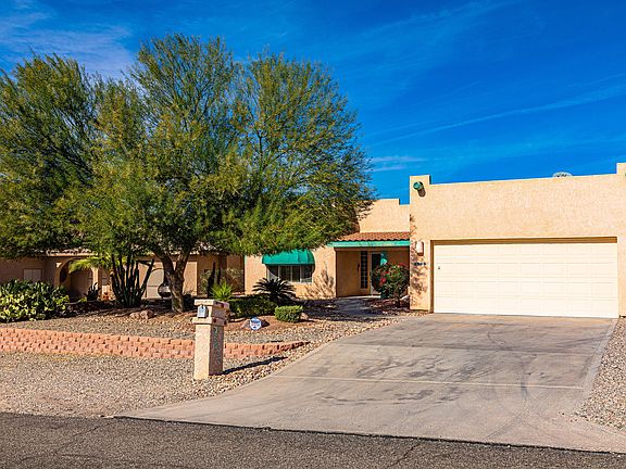 2nd image of 2869 Edgewood Dr