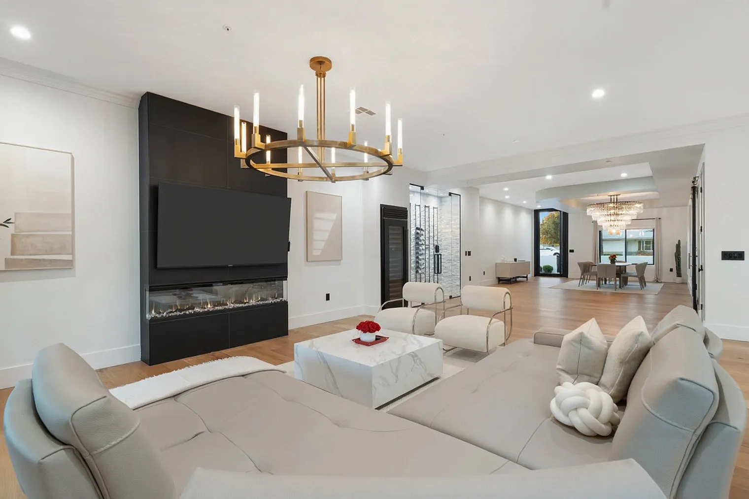 4 bed, 3.0 bath, 3498 sqft, $16,255 — Photo 1