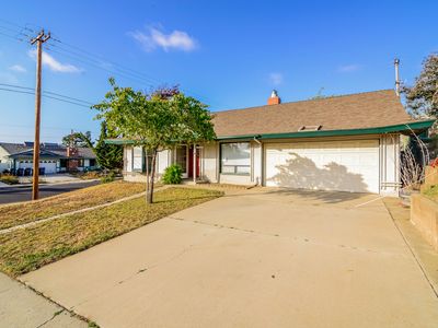 100 Huntington Pl, Lompoc, CA, 93436