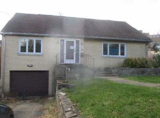 83 Evergreen Ter, Uniontown, PA