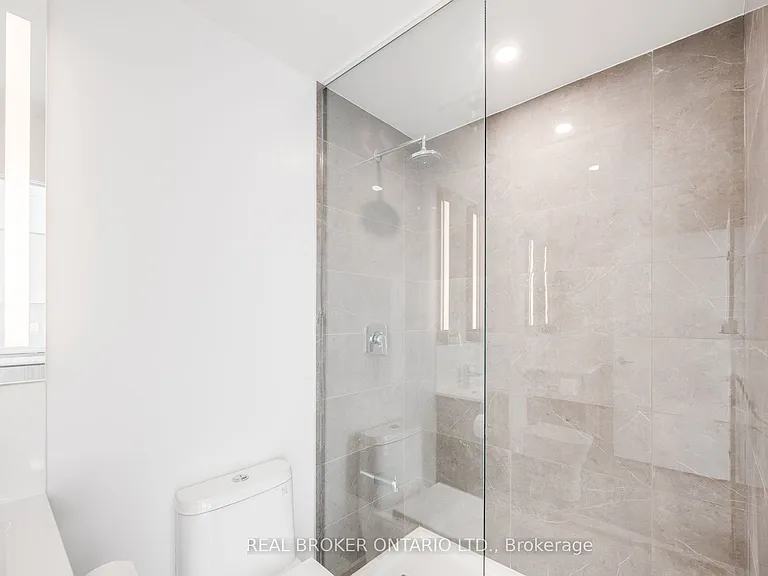 220 Missinnihe Way #1117 — Photo 12
