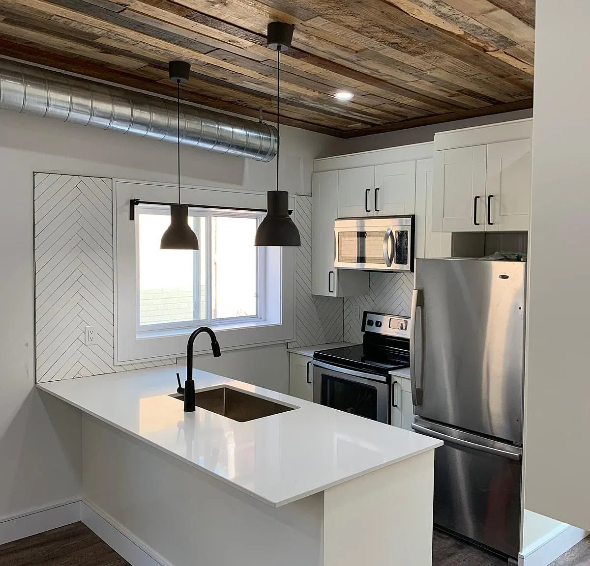2 bed, $2,900 — Photo 2