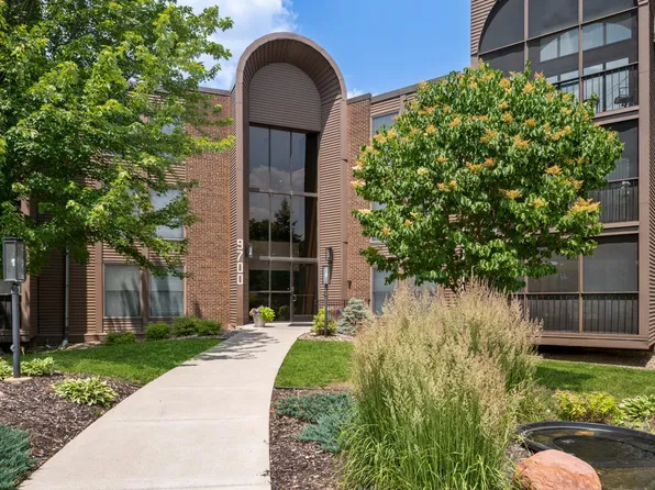 9700 Portland Ave S Unit 228, Bloomington, MN 55420
