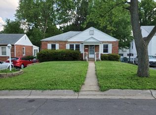 136 Constance Ct, Saint Ann, MO