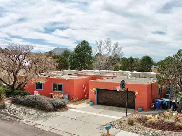 737 Parkside Dr NE, Albuquerque, NM 87123