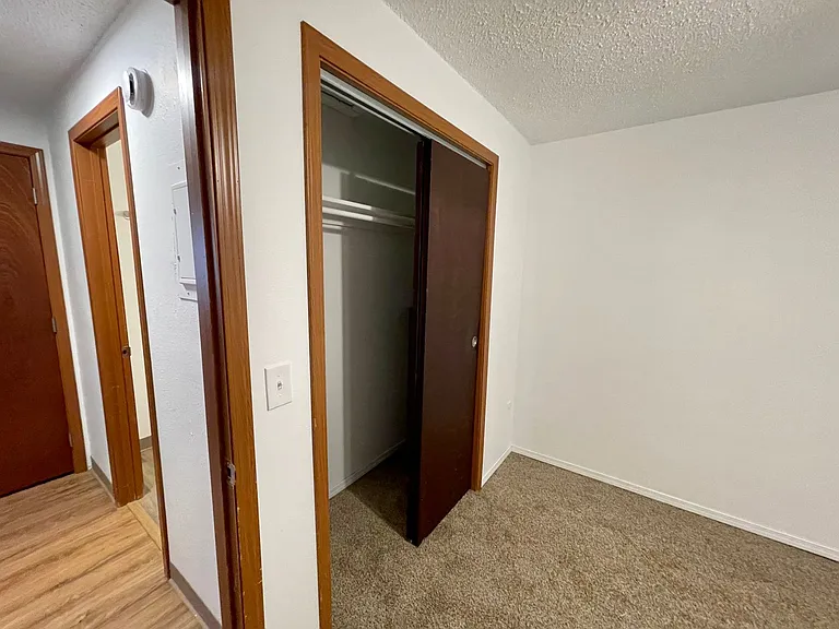 Hartson 8-Plex — Photo 15
