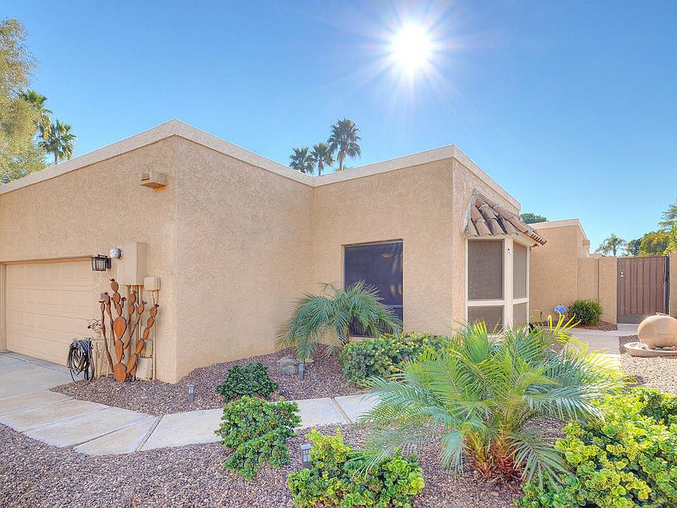 1st image of 1035 E Sahuaro Dr
