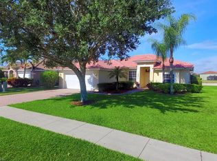 2871 Orange Grove Trl, Naples, FL 34120