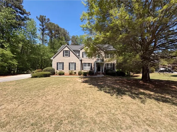 520 Lullaby Ct, Fayetteville, GA 30214