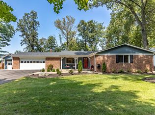 122 Fisher Dr, Noblesville, IN 46060