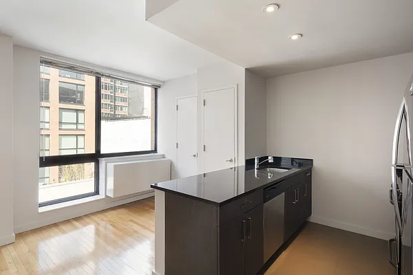 Rented by Douglas Elliman | media 25