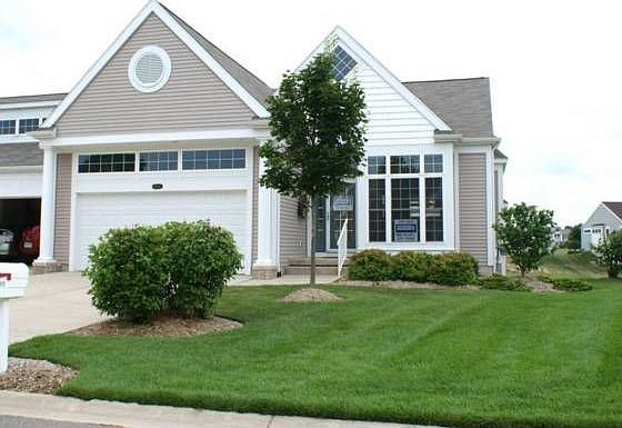 1st image of 10825 Canterbury Ln