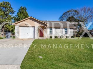 7730 Quest Dr, North Charleston, SC 29418