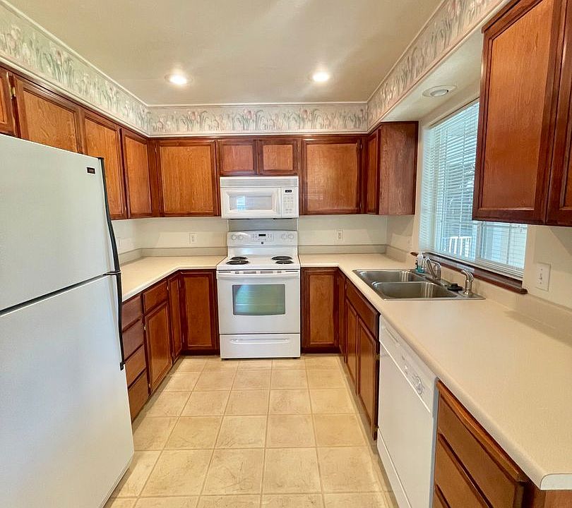 6089.2n 648 Hueners Lane 648 Hueners Ln Jacksonville OR Zillow
